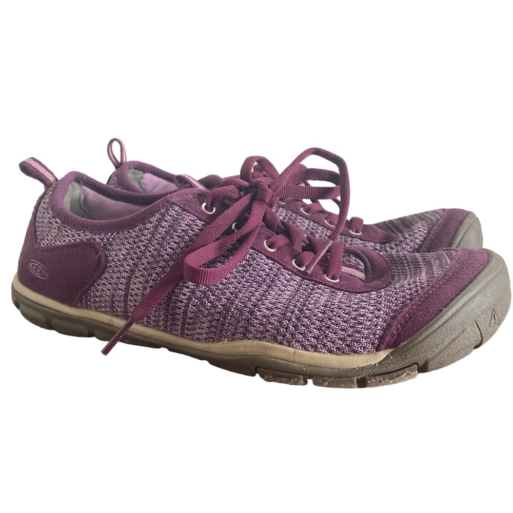 Keen Women's Mauve/Purple Knit Lace-Up Sneakers